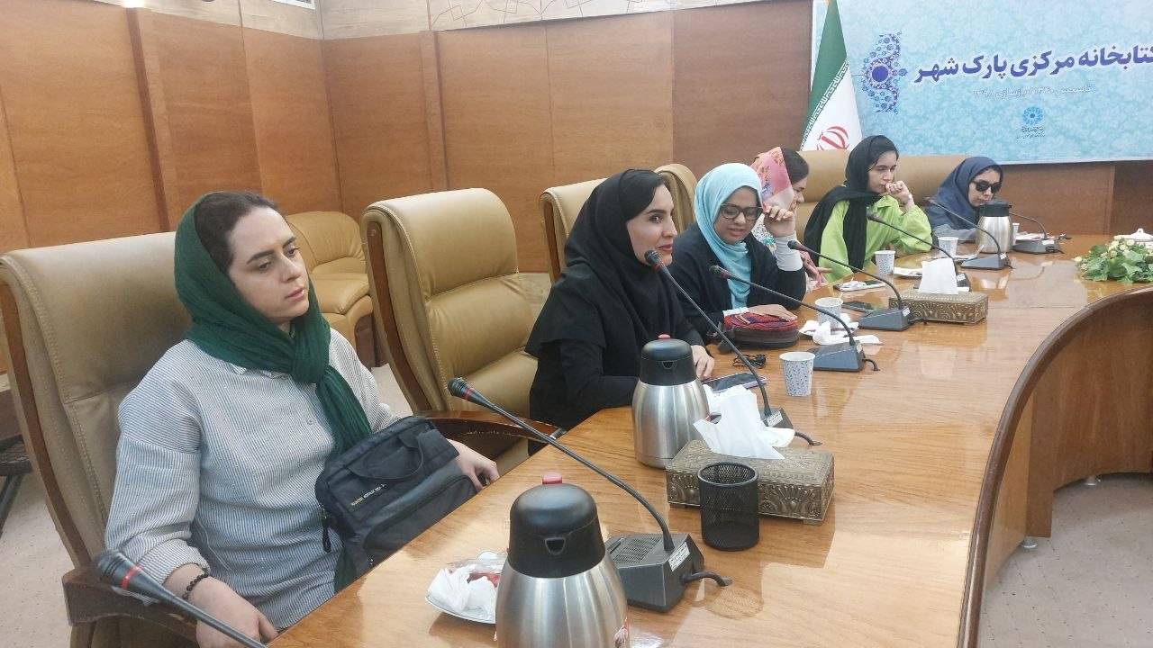 کارگاه آموزشی «نحوه تعامل با افراد نابینا» به مناسبت روز جهانی عصای سفید
