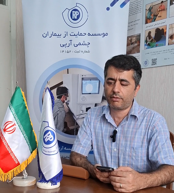 آشنایی افراد دارای آسیب بینایی برای استفاده از گوشی های هوشمند