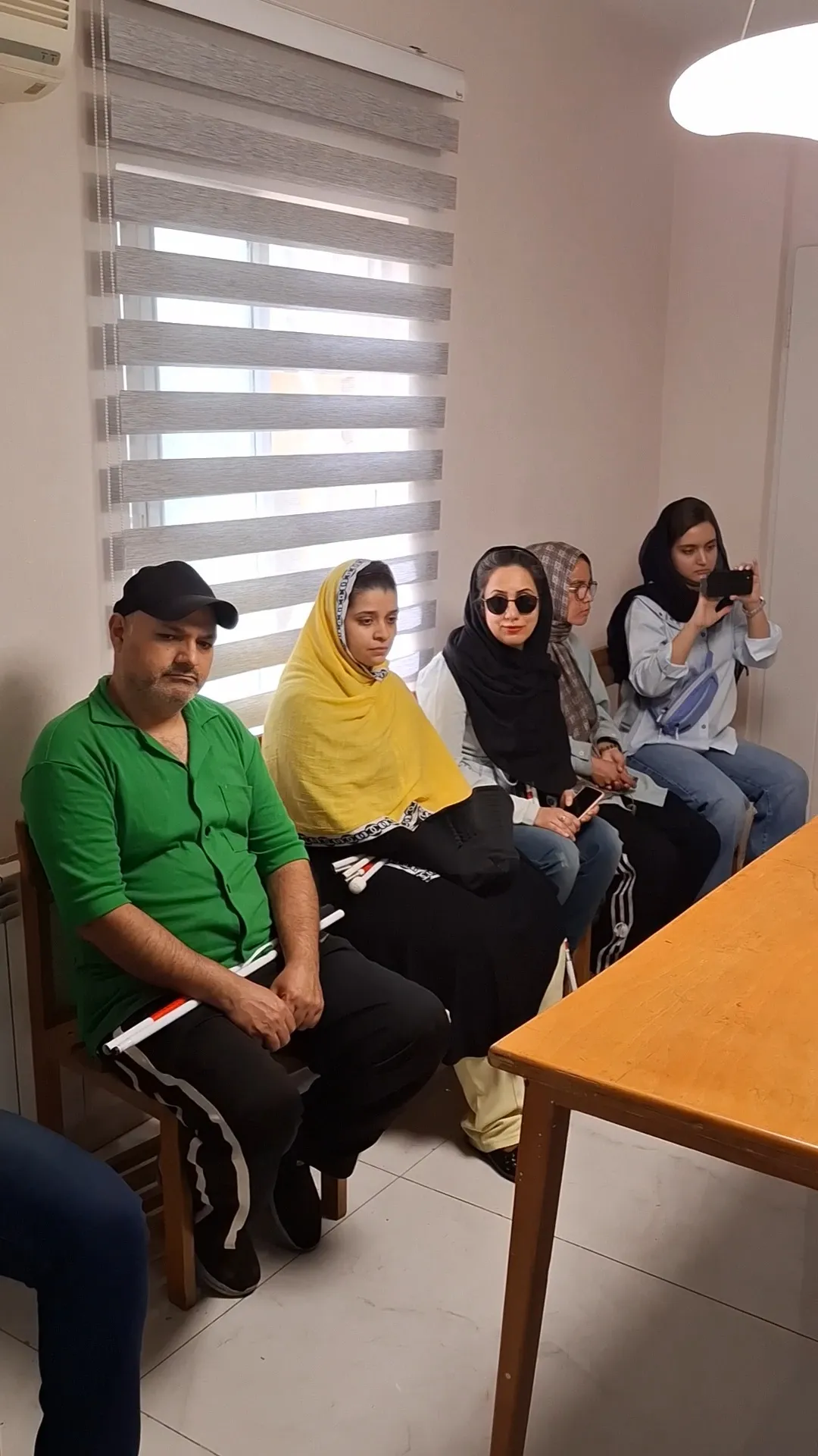 جلسه هم‌اندیشی بررسی مشکلات دسترس‌پذیری افراد دارای معلولیت بینایی با حضور جناب آقای محمد جودی نامزد محترم شورای شهر
